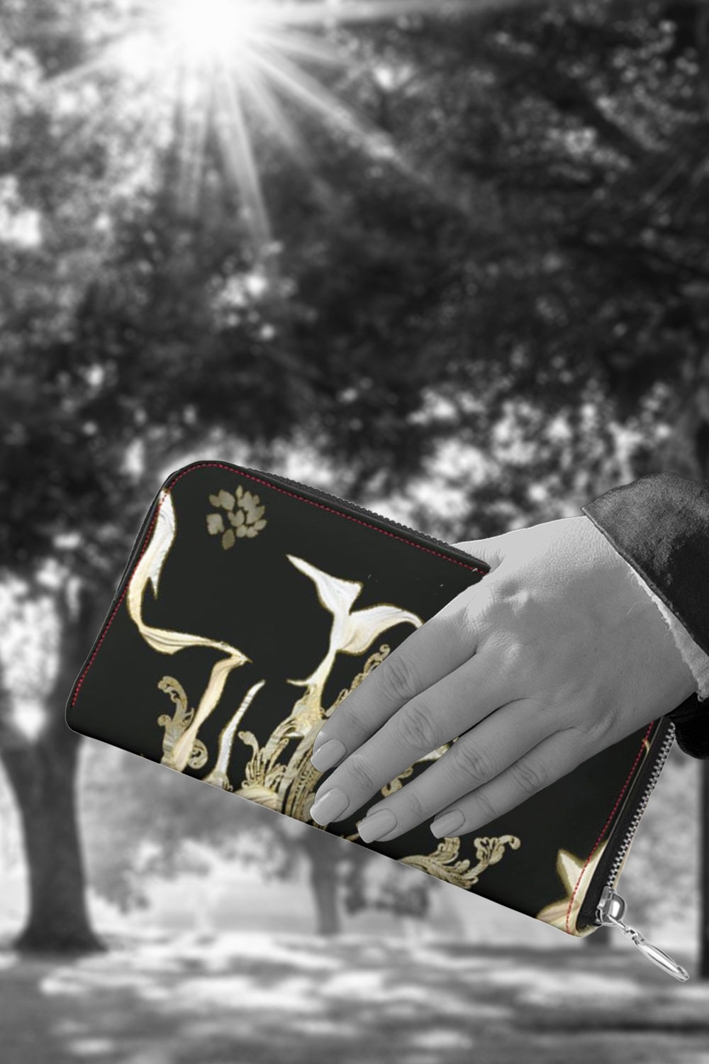 Golden Threads Leather Zip Wallet / Purse